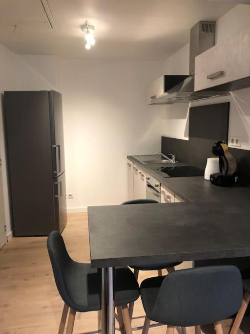 Appartement Moderne & Lumineux 40M2 Centre Luxeuil Exteriör bild
